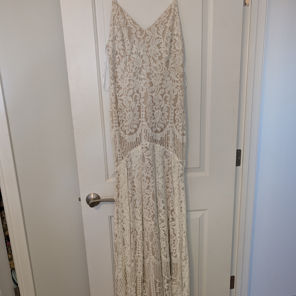 Lulu's Flynn White Lace Maxi Dress